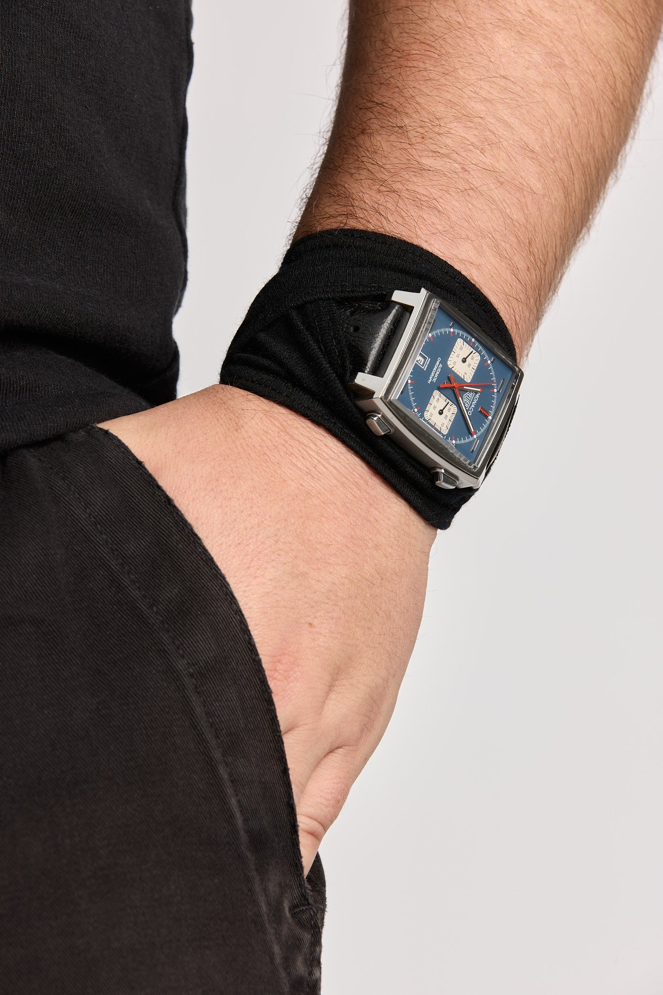 WATCH-MINDER — ONYX